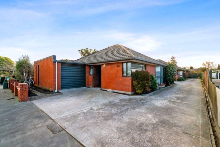 Photo of property in 3/11 Owens Terrace, Upper Riccarton, Christchurch, 8041