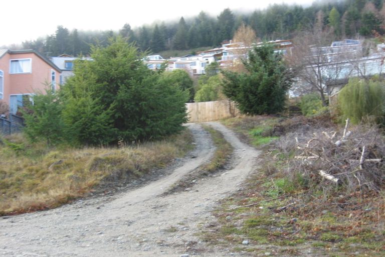 Photo of property in 5 Kent Street, Queenstown, 9300