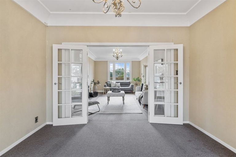 Photo of property in 158 Weston Road, St Albans, Christchurch, 8052