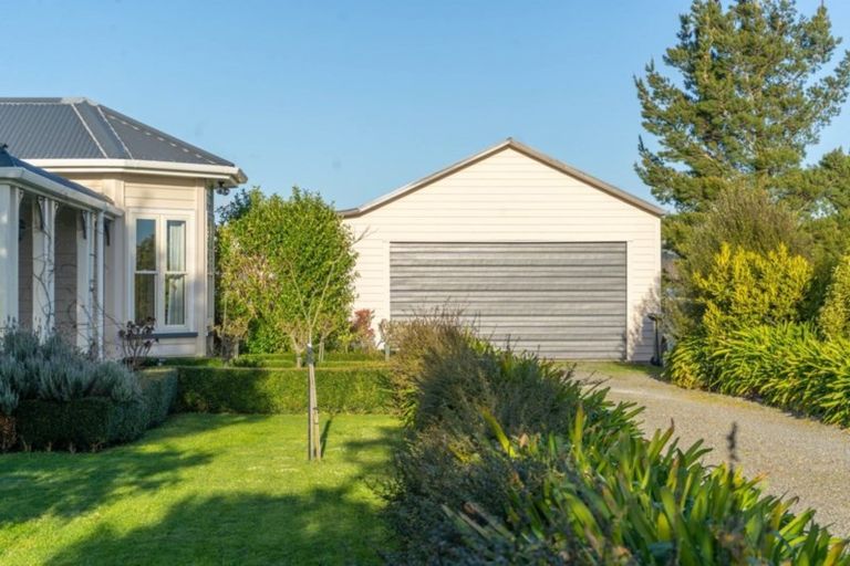 Photo of property in 15 Wards Line, Morison Bush, Greytown, 5794