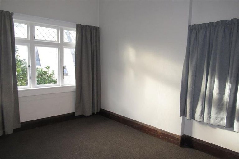 Photo of property in 195 The Terrace, Wellington Central, Wellington, 6011