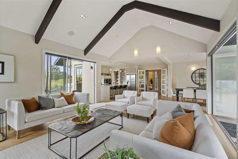 Photo of property in 13d Tarata Court, Redvale, Albany, 0792