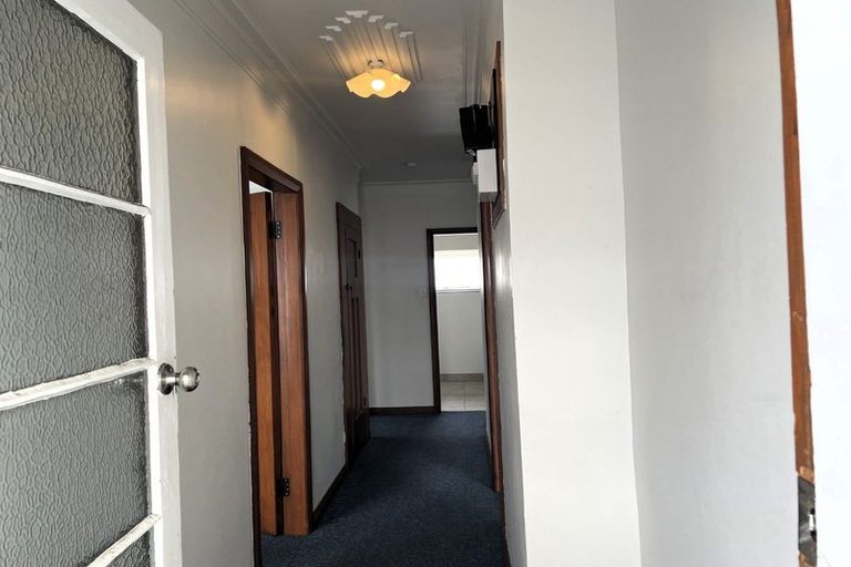 Photo of property in 81-87 Whites Line East, Waiwhetu, Lower Hutt, 5010