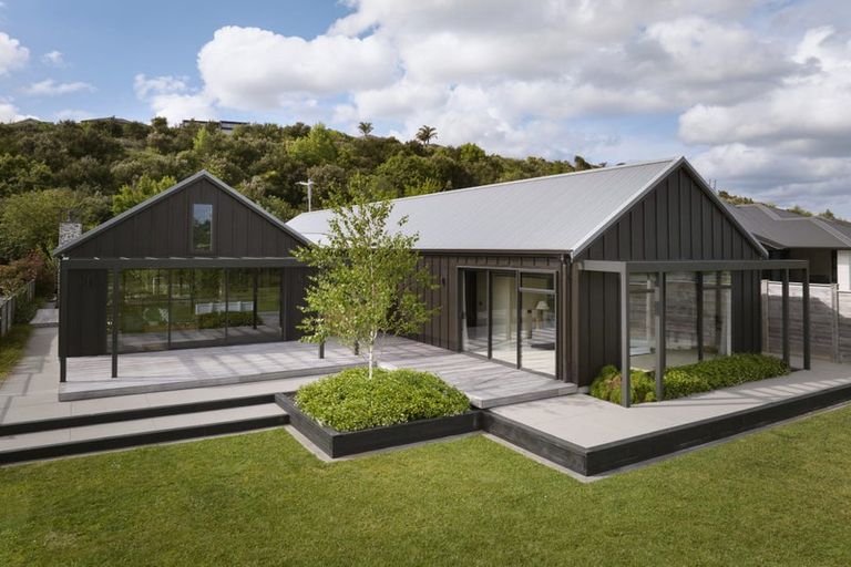 Photo of property in 158 Lakes Boulevard, Pyes Pa, Tauranga, 3112