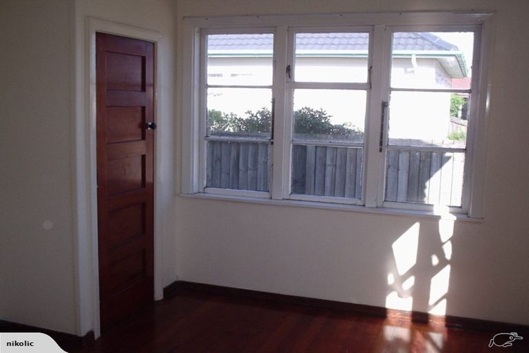 Photo of property in 14 Epsom Road, Sockburn, Christchurch, 8042