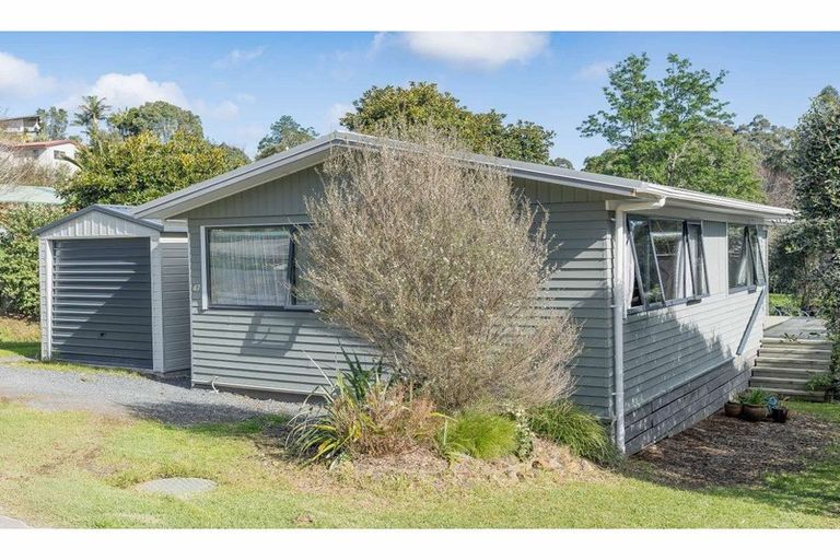 Photo of property in 47 Amokura Drive, Kerikeri, 0230