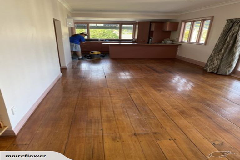 Photo of property in 30 Beach Road, Onerahi, Whangarei, 0110