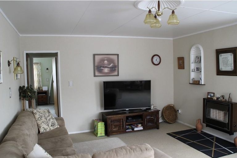 Photo of property in 5a Avon Place, Springvale, Whanganui, 4501