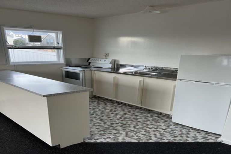 Photo of property in 26 Rhodes Street, Newtown, Wellington, 6021