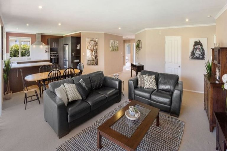 Photo of property in 14 Ridgeway Road, Pukekohe, 2120