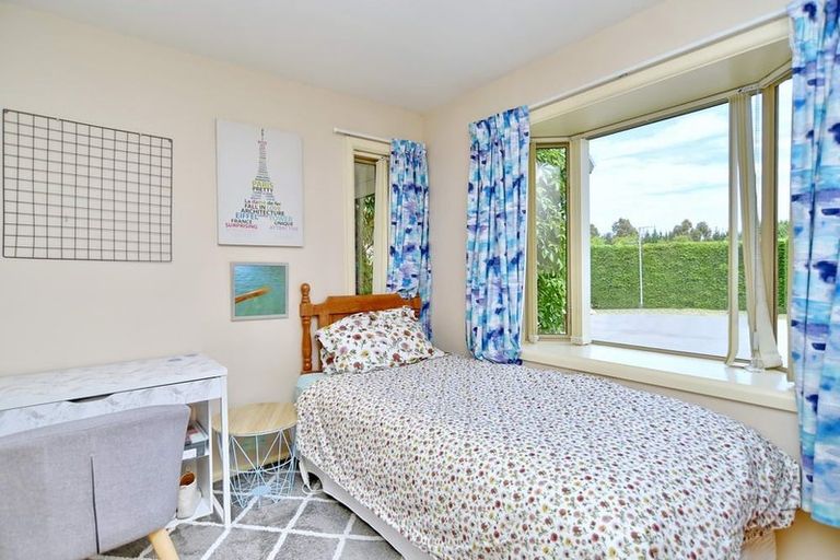 Photo of property in 35 Seabrooke Drive, Spencerville, Christchurch, 8083