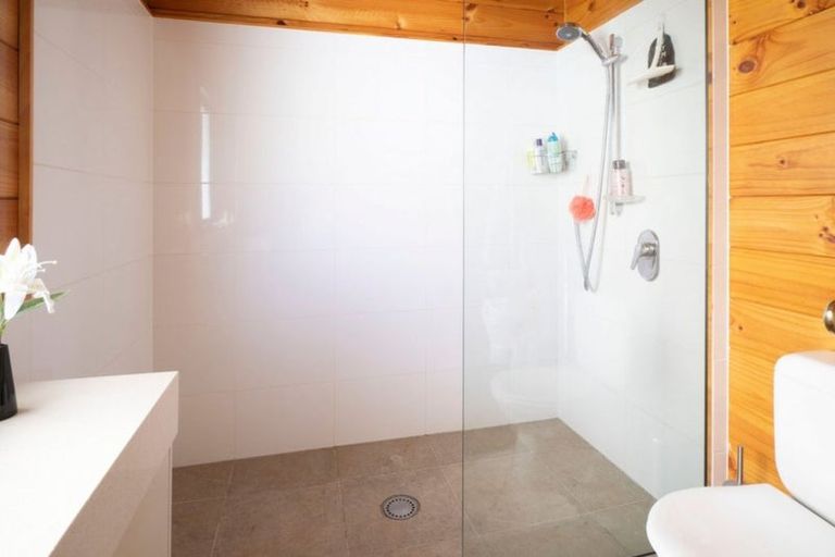 Photo of property in 14 Centennial Road, Tahunanui, Nelson, 7011