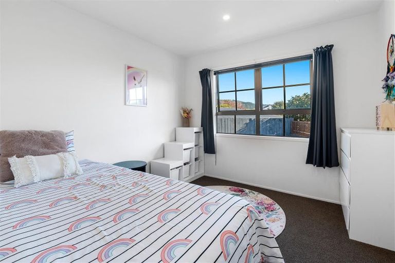 Photo of property in 8 Taurus Place, Kawaha Point, Rotorua, 3010