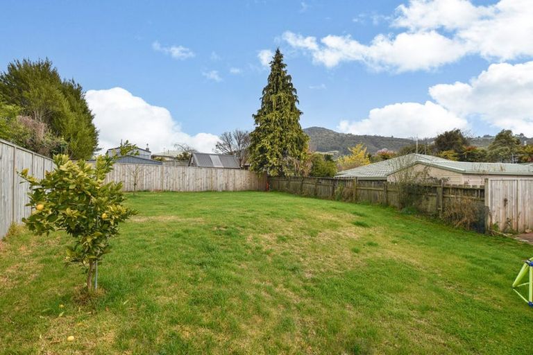 Photo of property in 6 Corilin Place, Mangakakahi, Rotorua, 3015