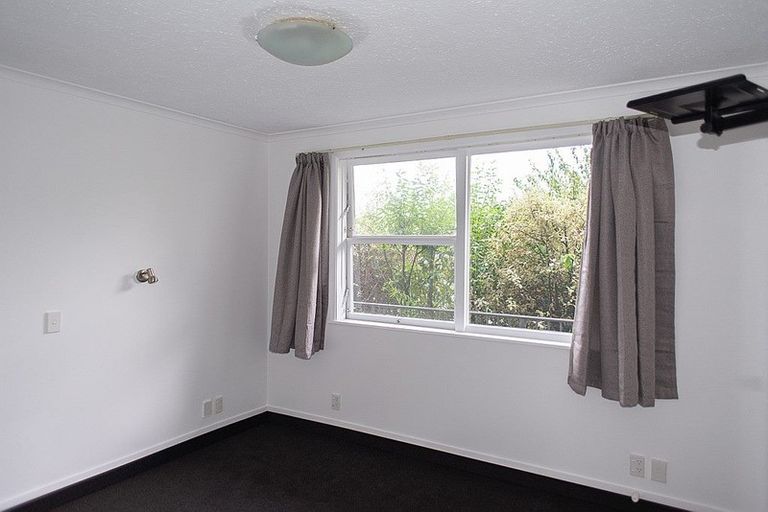 Photo of property in 77 Manor Place, Dunedin Central, Dunedin, 9016