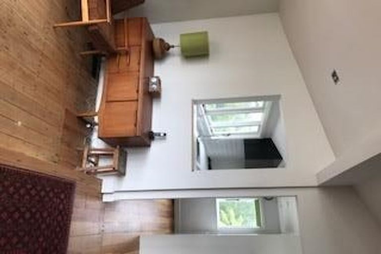 Photo of property in 28 Mortimer Terrace, Aro Valley, Wellington, 6021