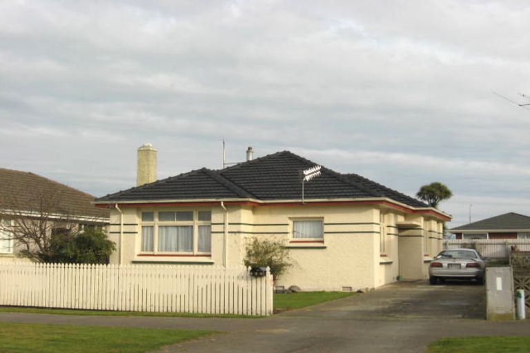 Photo of property in 239 Princes Street, Strathern, Invercargill, 9812