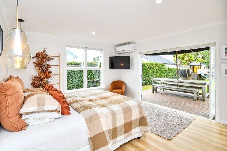 Photo of property in 25 Village Way, Ardmore, Papakura, 2582