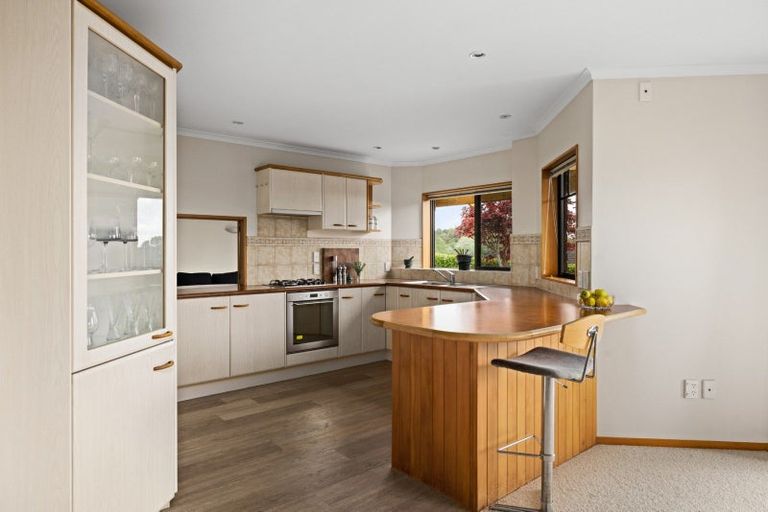 Photo of property in 12 Bayvista Close, Welcome Bay, Tauranga, 3112