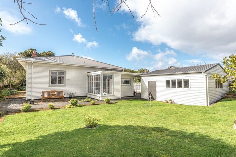 Photo of property in 33 College Street, College Estate, Whanganui, 4500