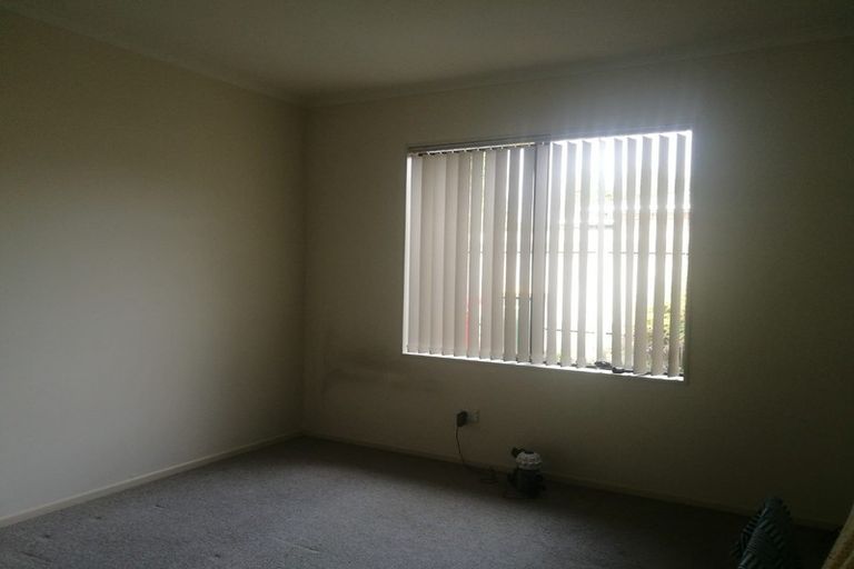 Photo of property in 6 Belle Maison Court, Levin, 5510