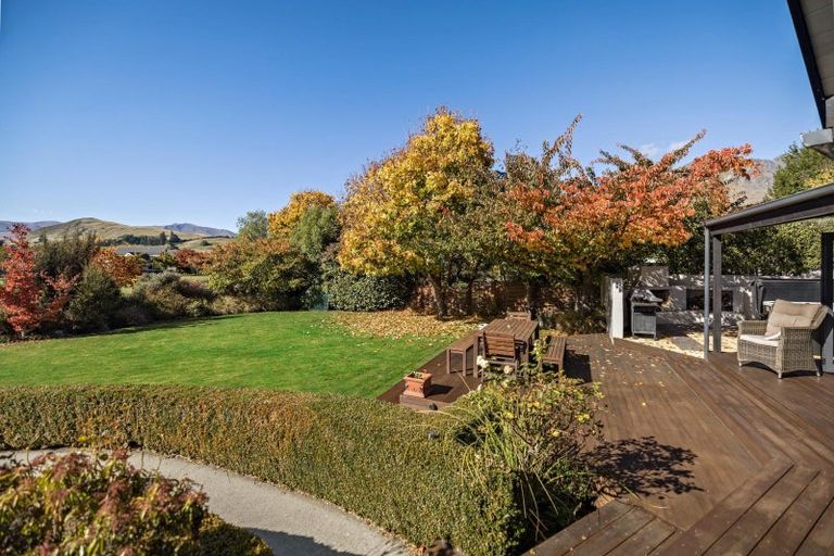 Photo of property in 5 Gretton Way, Lower Shotover, Queenstown, 9371