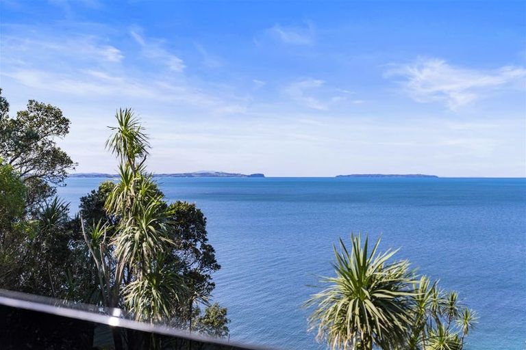 Photo of property in 123a Churchill Road, Rothesay Bay, Auckland, 0630