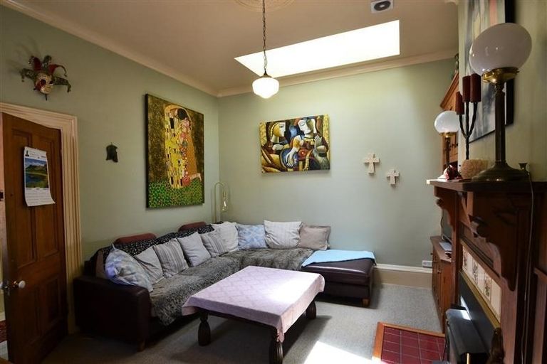 Photo of property in 104 Nile Street, Nelson, 7010