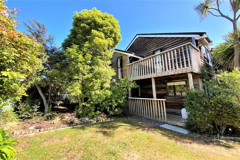 Photo of property in 34 Field Street, Silverstream, Upper Hutt, 5019