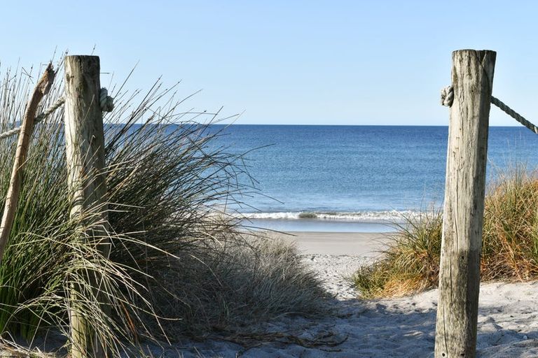 Photo of property in 242 Pukehina Parade, Pukehina, Te Puke, 3189