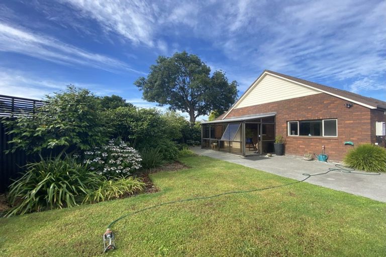 Photo of property in 2/87 Frankleigh Street, Somerfield, Christchurch, 8024