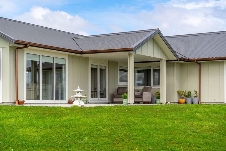 Photo of property in 69 Southdown Drive, Martinborough, 5781