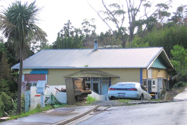 Photo of property in 12 Kukupa Road, Sunnyvale, Auckland, 0612