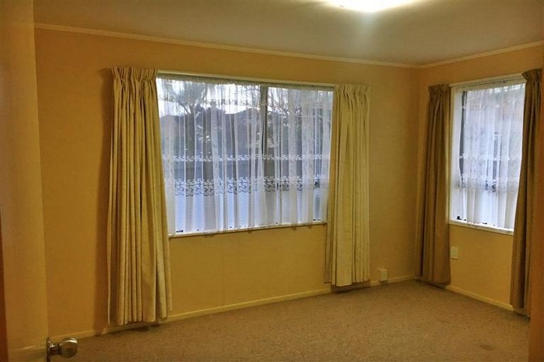 Photo of property in 36 Bodmin Terrace, Camborne, Porirua, 5026