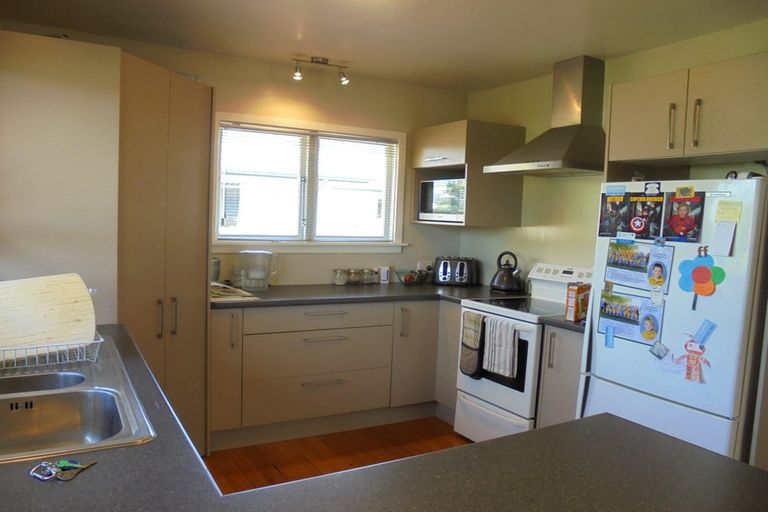 Photo of property in 11 Everest Street, Burnside, Christchurch, 8053