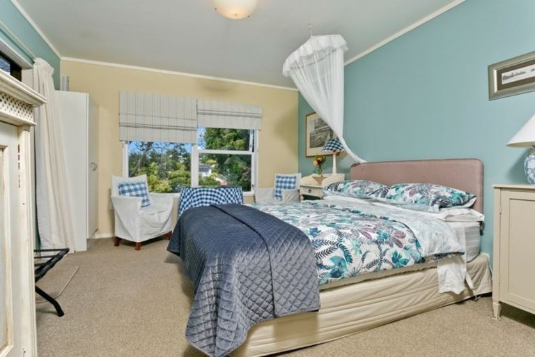 Photo of property in 24 Long Bay Drive, Torbay, Auckland, 0630