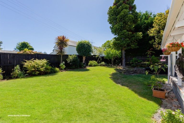 Photo of property in 127 Otumoetai Road, Brookfield, Tauranga, 3110