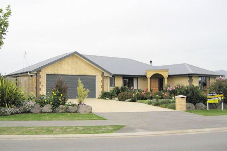 Photo of property in 3 Markham Way, Rolleston, 7614