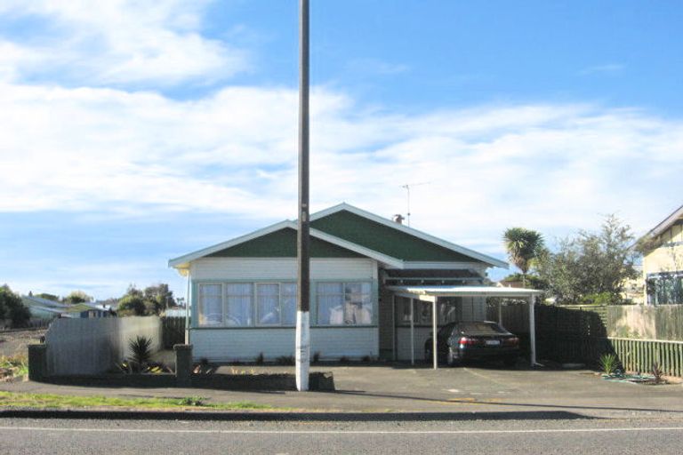 Photo of property in 15 Georges Drive, Napier South, Napier, 4110