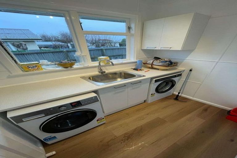 Photo of property in 23 Camden Street, Redwood, Christchurch, 8051