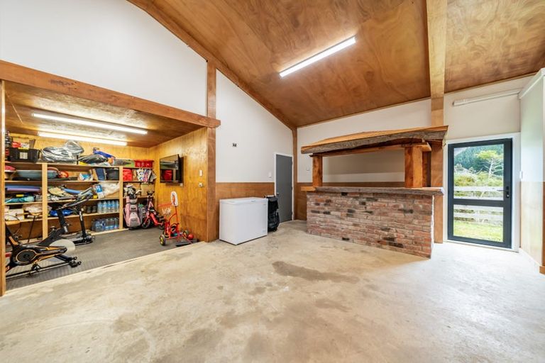 Photo of property in Woodhill Park, 148 Kakariki Way, Whitemans Valley, Upper Hutt, 5371