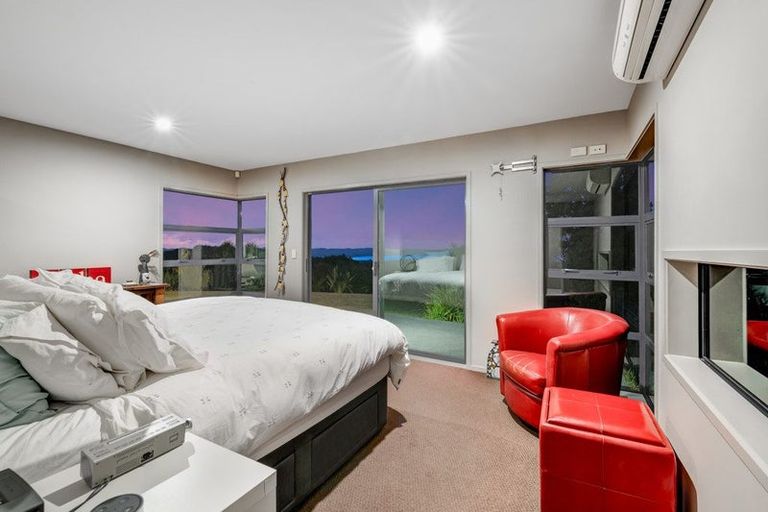 Photo of property in 102 West Road, Kaukapakapa, 0873