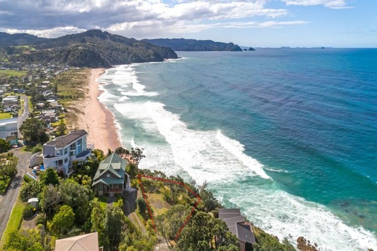 Photo of property in 66 Motuhoa Road, Tairua, 3508