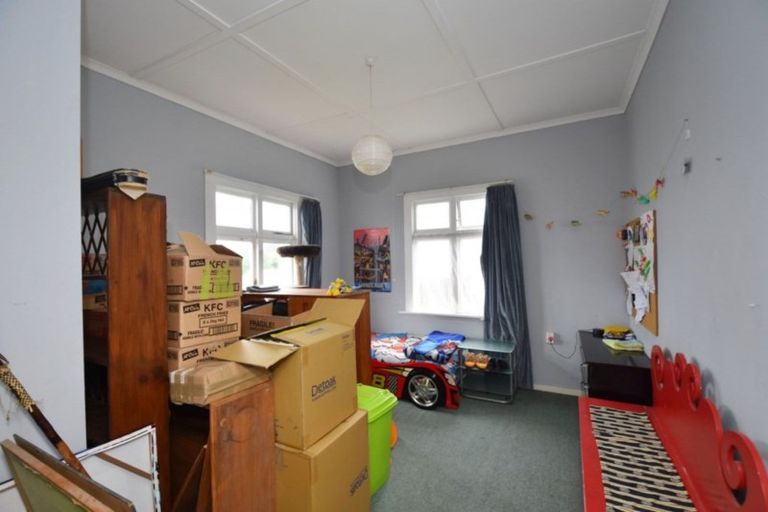 Photo of property in 205 Princes Street, Strathern, Invercargill, 9812