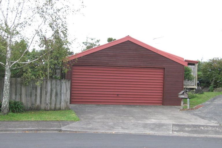 Photo of property in 34 Petrel Place, Massey, Auckland, 0614
