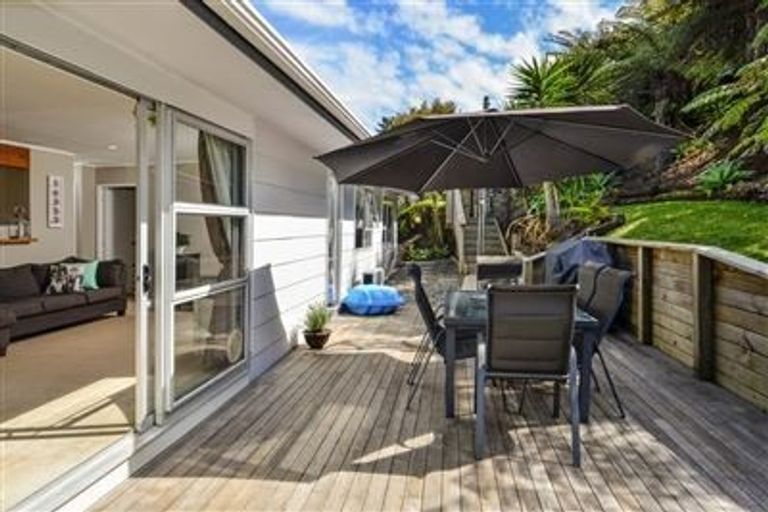 Photo of property in 78 Stapleford Crescent, Browns Bay, Auckland, 0630