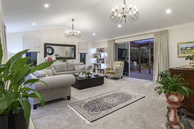 Photo of property in 77 Rexford Heights, Pyes Pa, Tauranga, 3112