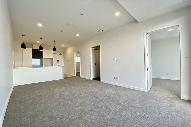 Photo of property in 402/19 Rawene Road, Birkenhead, Auckland, 0626