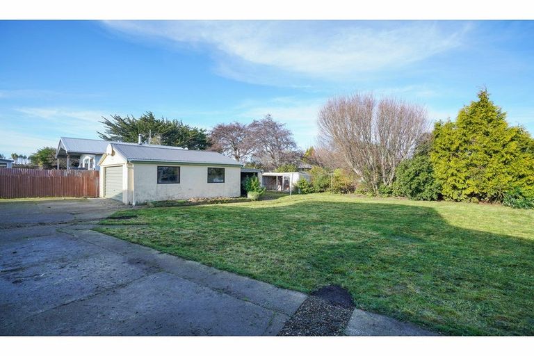 Photo of property in 38 York Street, Strathern, Invercargill, 9812