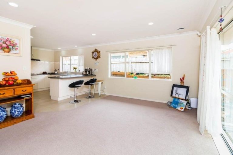 Photo of property in 71 Santa Ana Drive, Dannemora, Auckland, 2016